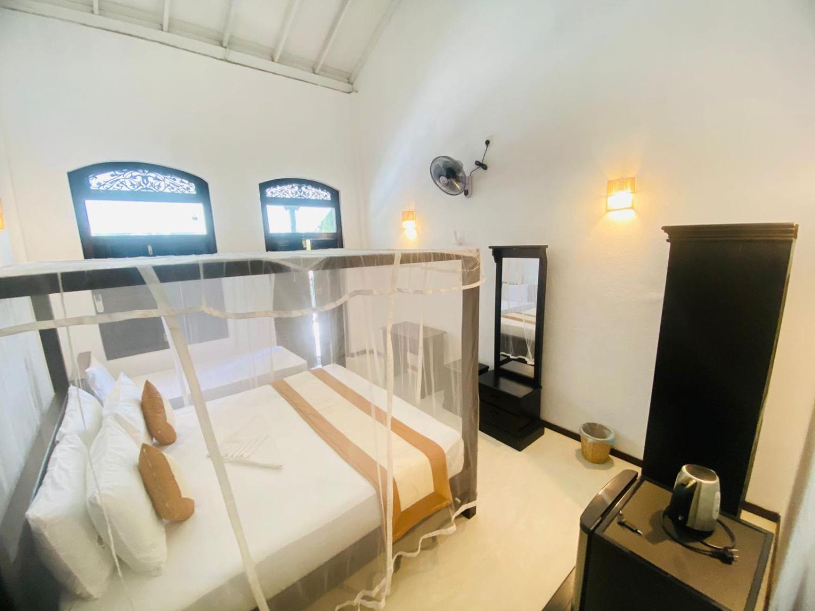 Ahangama Eco Villa Room photo