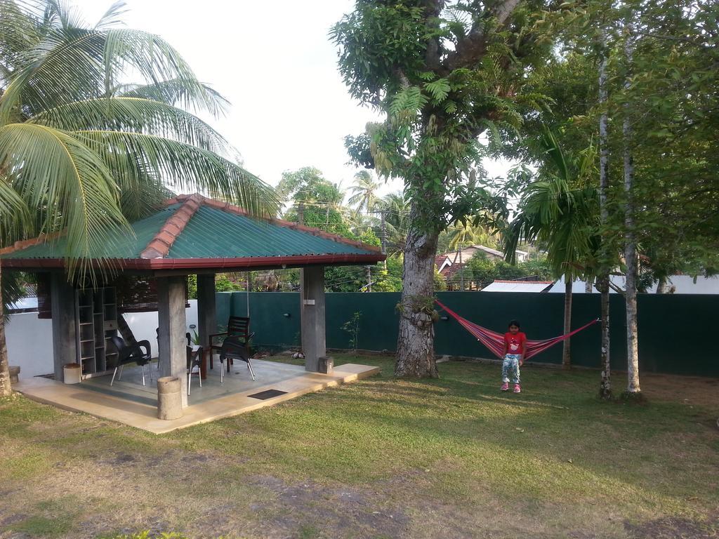 Ahangama Eco Villa Exterior photo
